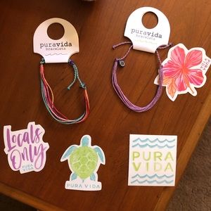 Pura Vida bundle